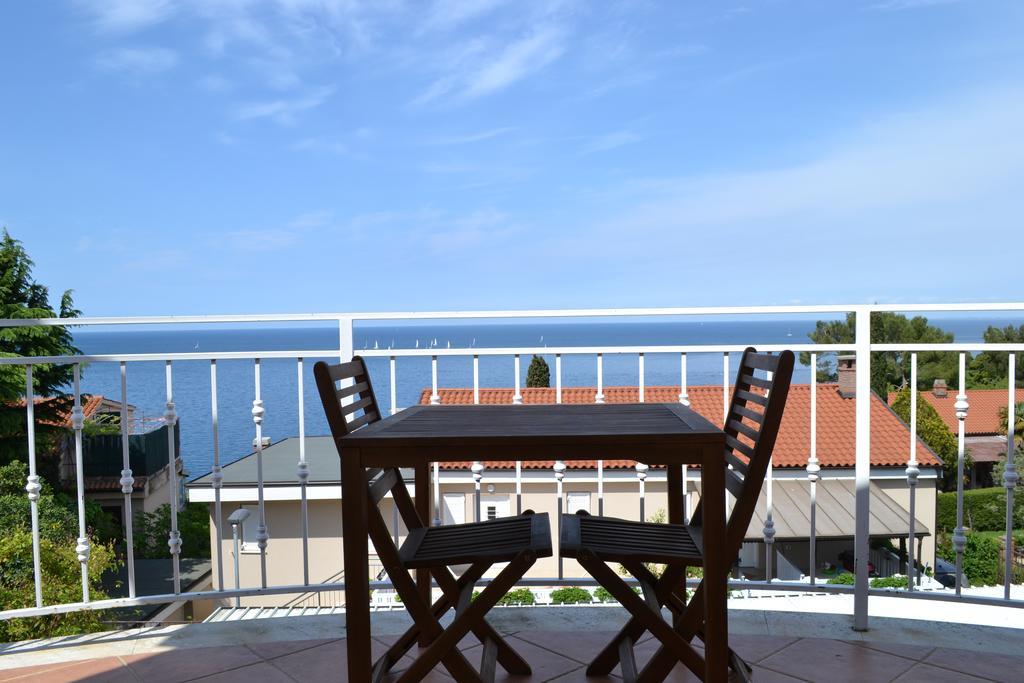 Apartment Jugo Pirano Esterno foto